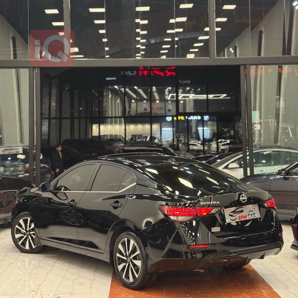 نیسان سێنترا